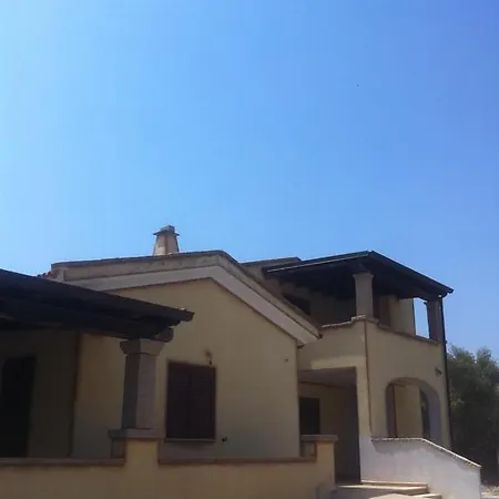 Apartment Casa Vacanze Mare Rocce *